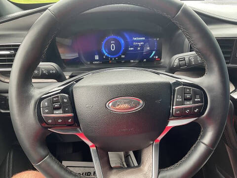 2023 Ford Explorer Platinum