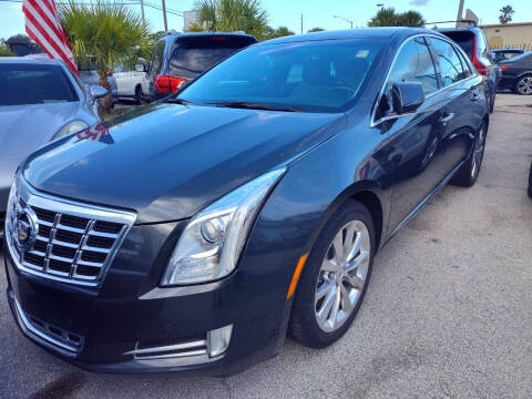 2013 Cadillac XTS Luxury Collection