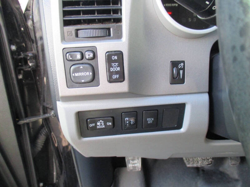 2013 Toyota Tundra Limited