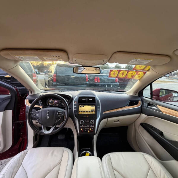 2016 Lincoln MKC Select