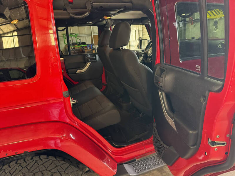 2011 Jeep Wrangler Unlimited Sahara