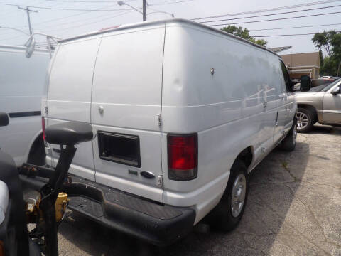 2014 Ford E-Series E-150