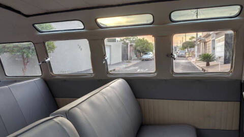 1975 Volkswagen Bus