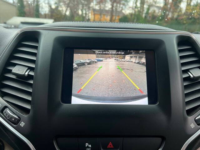 2019 Jeep Cherokee Latitude