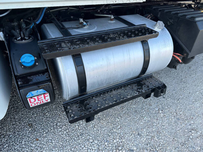 2020 International MV607