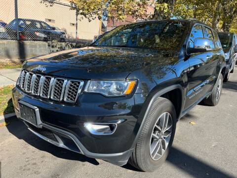 2019 Jeep Grand Cherokee for sale at DEALS ON WHEELS in Newark NJ