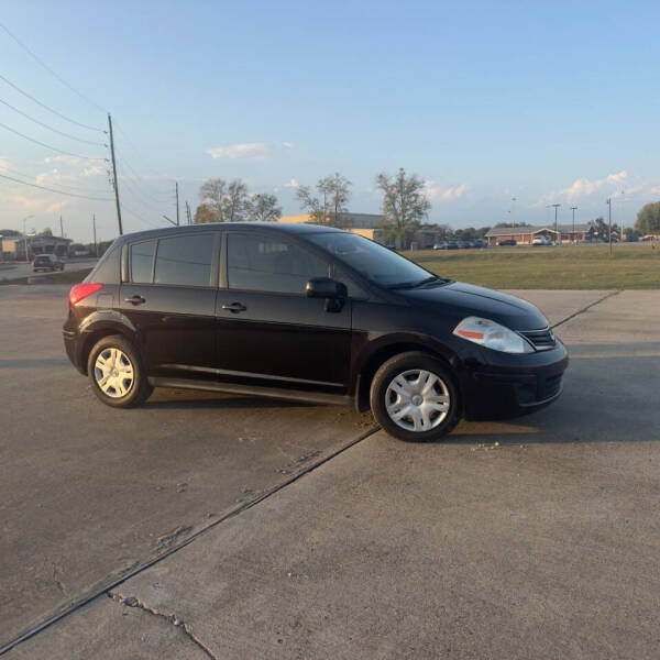 2011 Nissan Versa 1.8 S