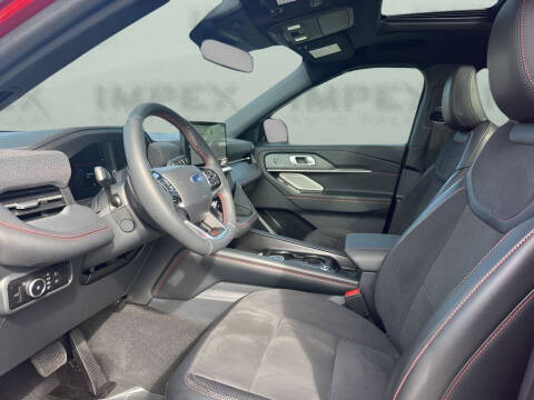 2025 Ford Explorer ST