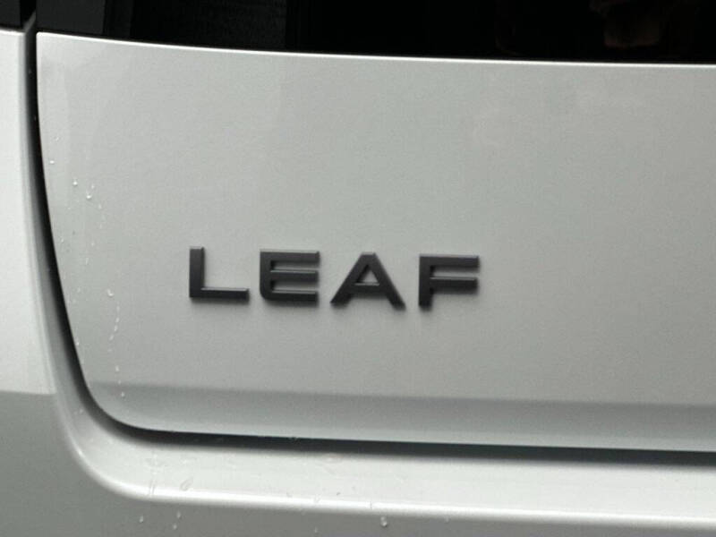 2026 Nissan LEAF Platinum+