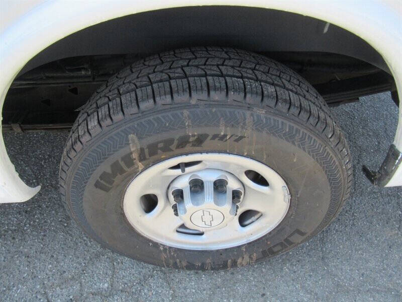 2017 Chevrolet Express 2500