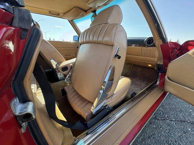 1984 Mercedes-Benz 380-Class 380 SL