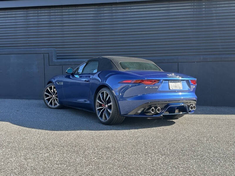 2021 Jaguar F-TYPE R