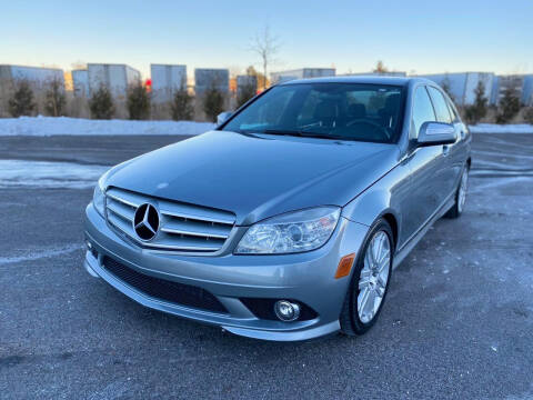 2009 Mercedes-Benz C-Class for sale at Clutch Motors in Lake Bluff IL