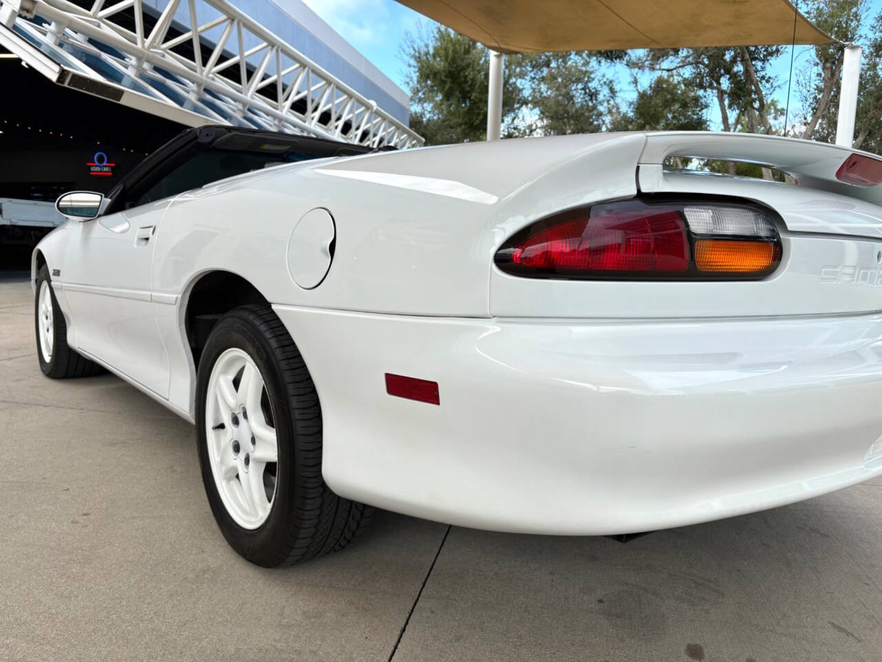 1997 Chevrolet Camaro 16