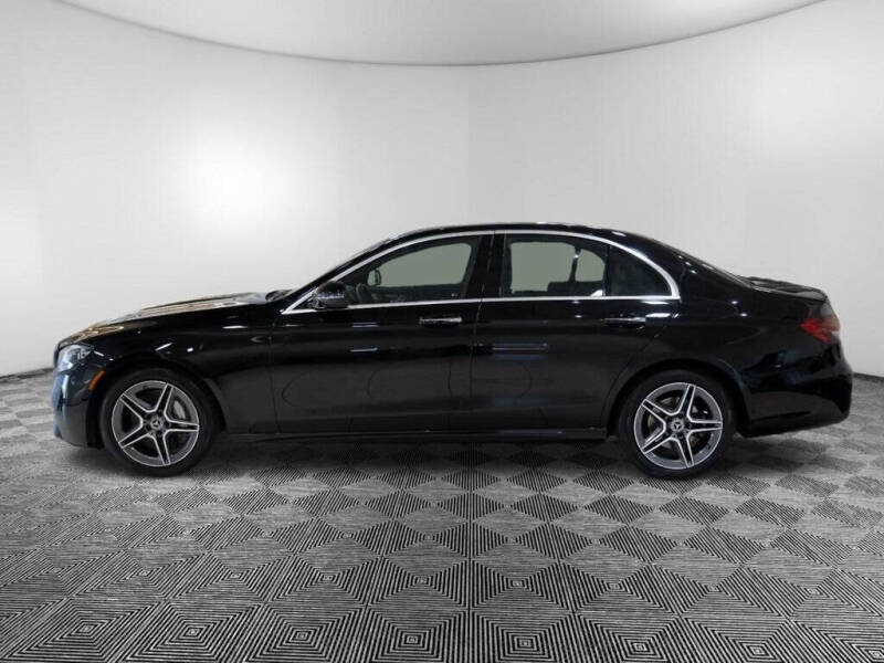 Used 2022 Mercedes-Benz E-Class E350 with VIN W1KZF8EB6NB010340 for sale in North Olmsted, OH
