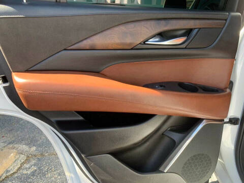 2016 Cadillac Escalade Luxury Collection