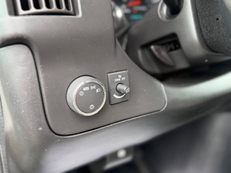 2017 Chevrolet Express 2500