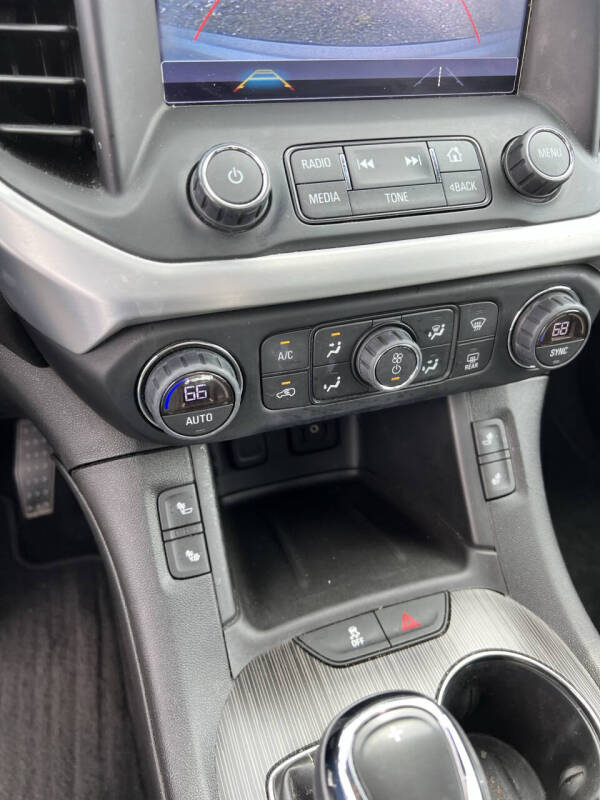 2017 GMC Acadia SLT-2