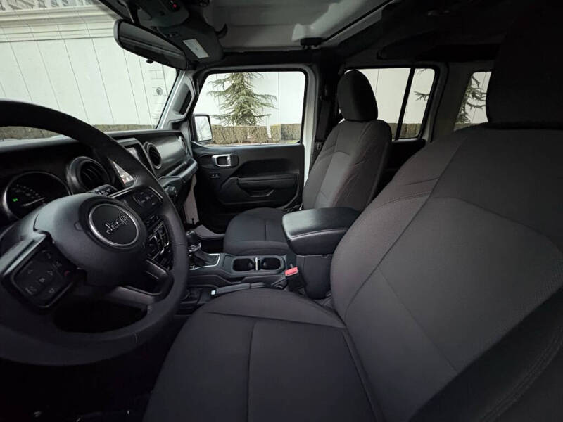 2023 Jeep Wrangler Willys 4xe