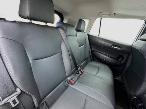 2022 Toyota Corolla Cross XLE