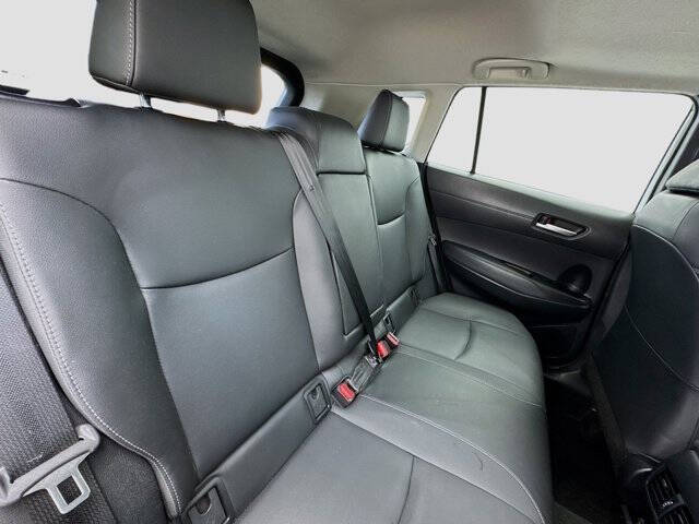 2022 Toyota Corolla Cross XLE