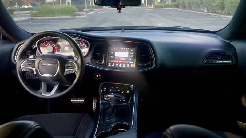 2016 Dodge Challenger R/T Plus