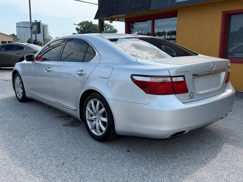 2007 Lexus LS 460