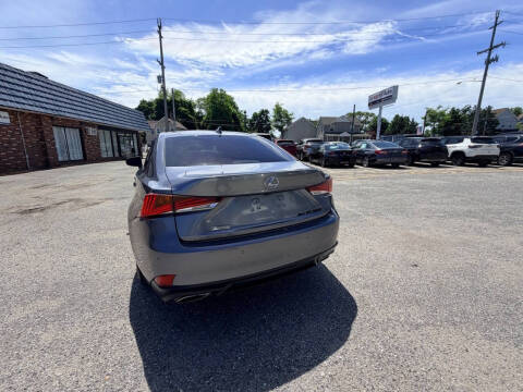 2018 Lexus IS 350
