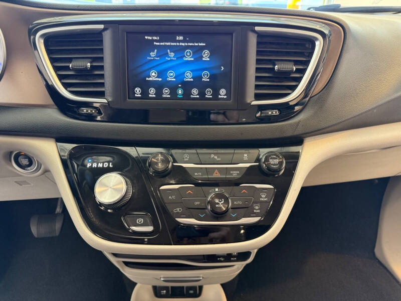 2018 Chrysler Pacifica Touring L