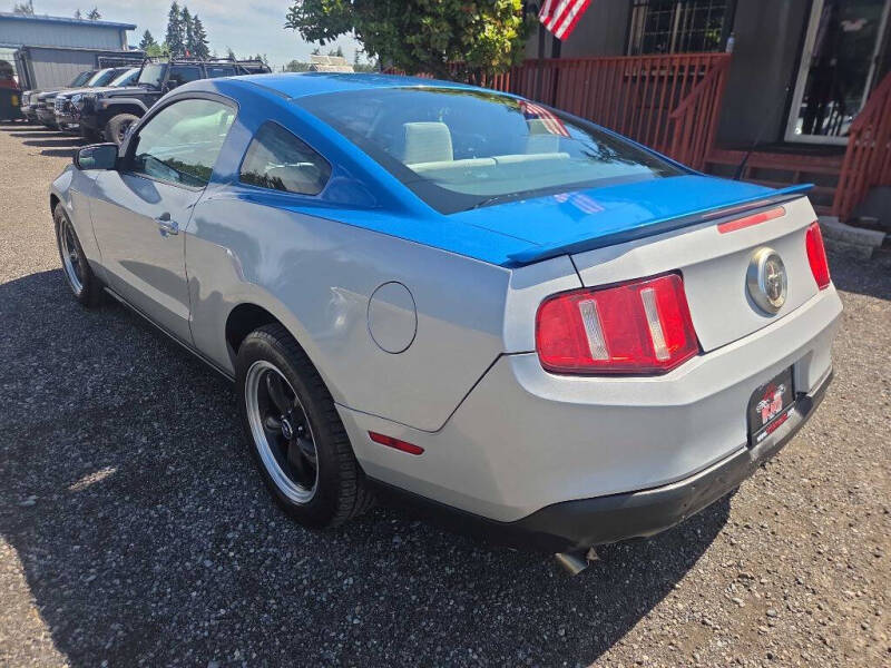2012 Ford Mustang V6 Premium