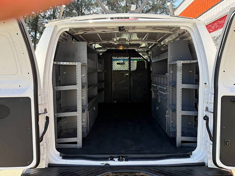 2013 Ford E-Series E-250