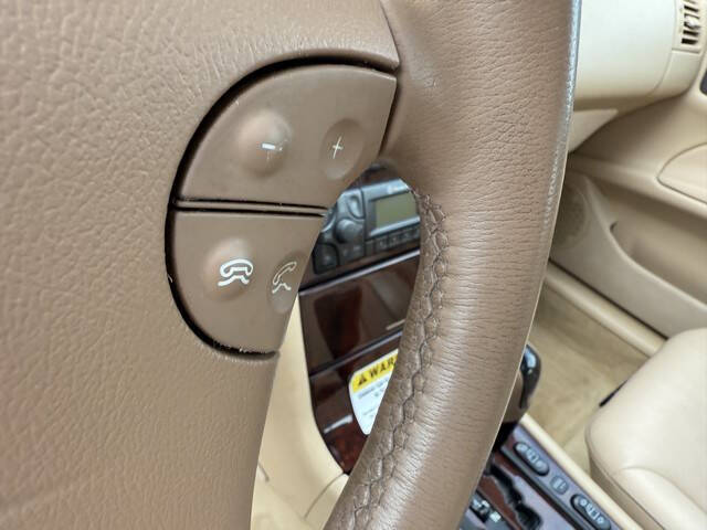 2001 Mercedes-Benz E-Class E 320