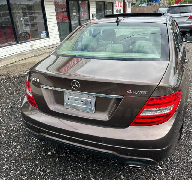 2013 Mercedes-Benz C-Class C300 Sport photo 9