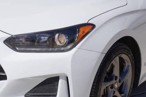 2019 Hyundai Veloster