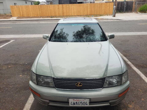 1997 Lexus LS 400