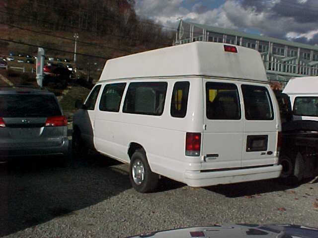 2009 Ford E-Series for sale at North Hills Auto Mall in Pittsburgh PA