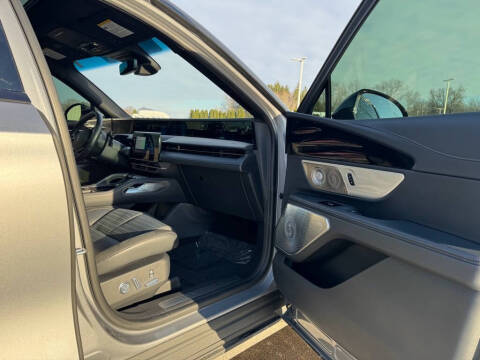 2024 Lincoln Nautilus Reserve