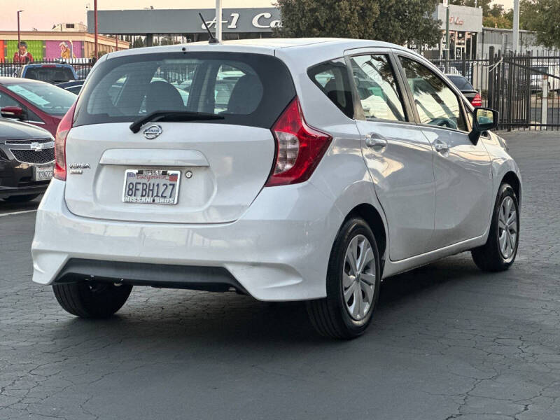 2017 Nissan Versa Note SV