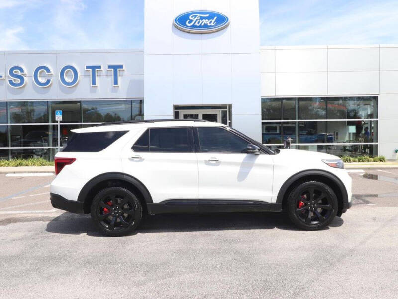 2023 Ford Explorer ST
