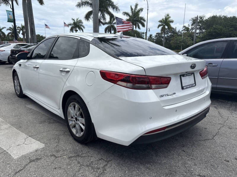 2018 Kia Optima S