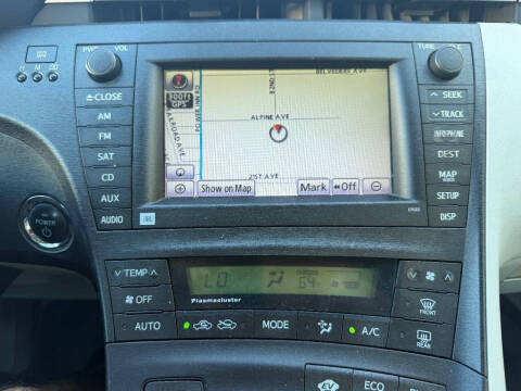 2010 Toyota Prius II