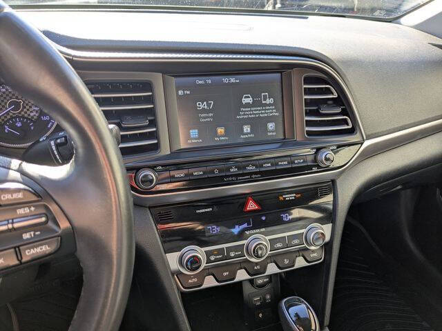 2019 Hyundai Elantra