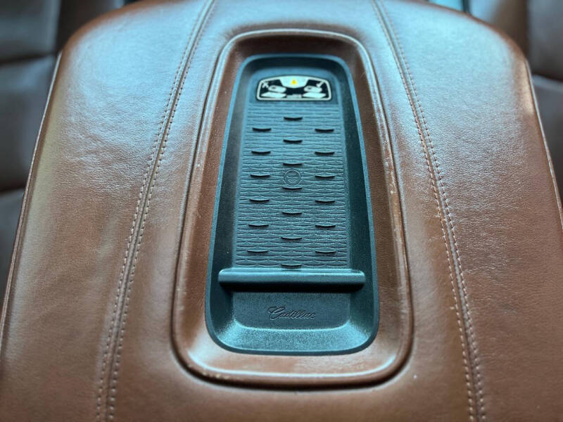 2015 Cadillac Escalade ESV Luxury