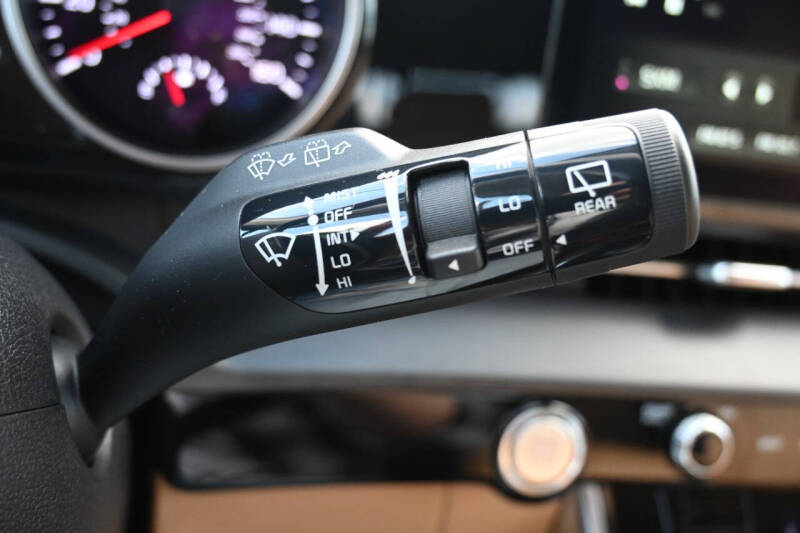 2022 Kia Carnival EX