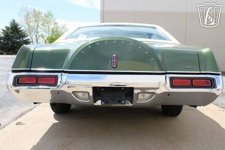 1972 Lincoln Continental