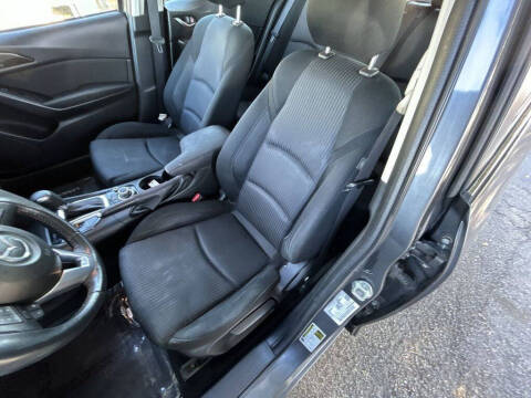 2016 Mazda MAZDA3 i Touring