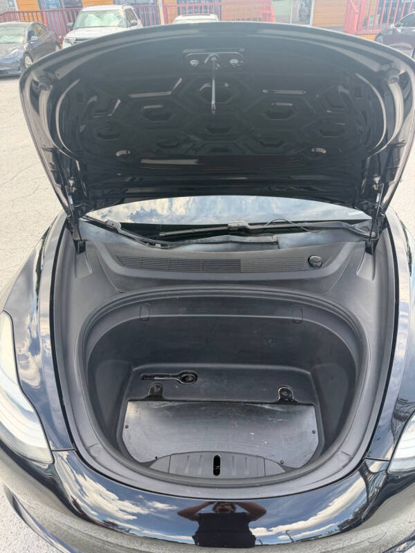 2019 Tesla Model 3 Standard Range Plus