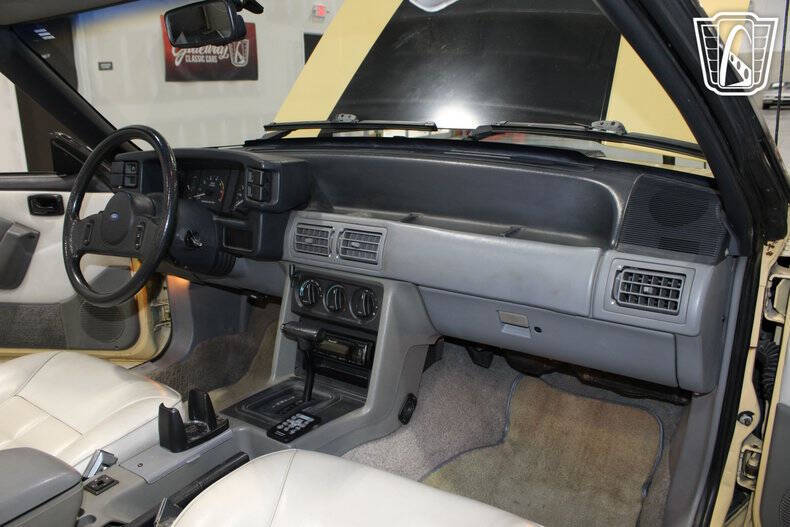 1987 Ford Mustang LX