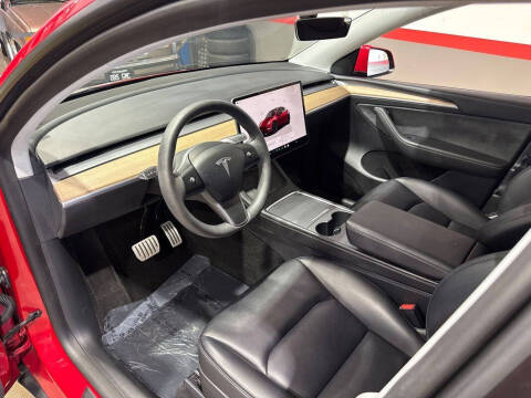 2023 Tesla Model Y Performance