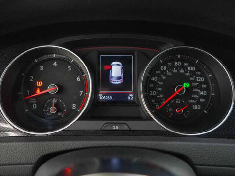 2017 Volkswagen Golf GTI S